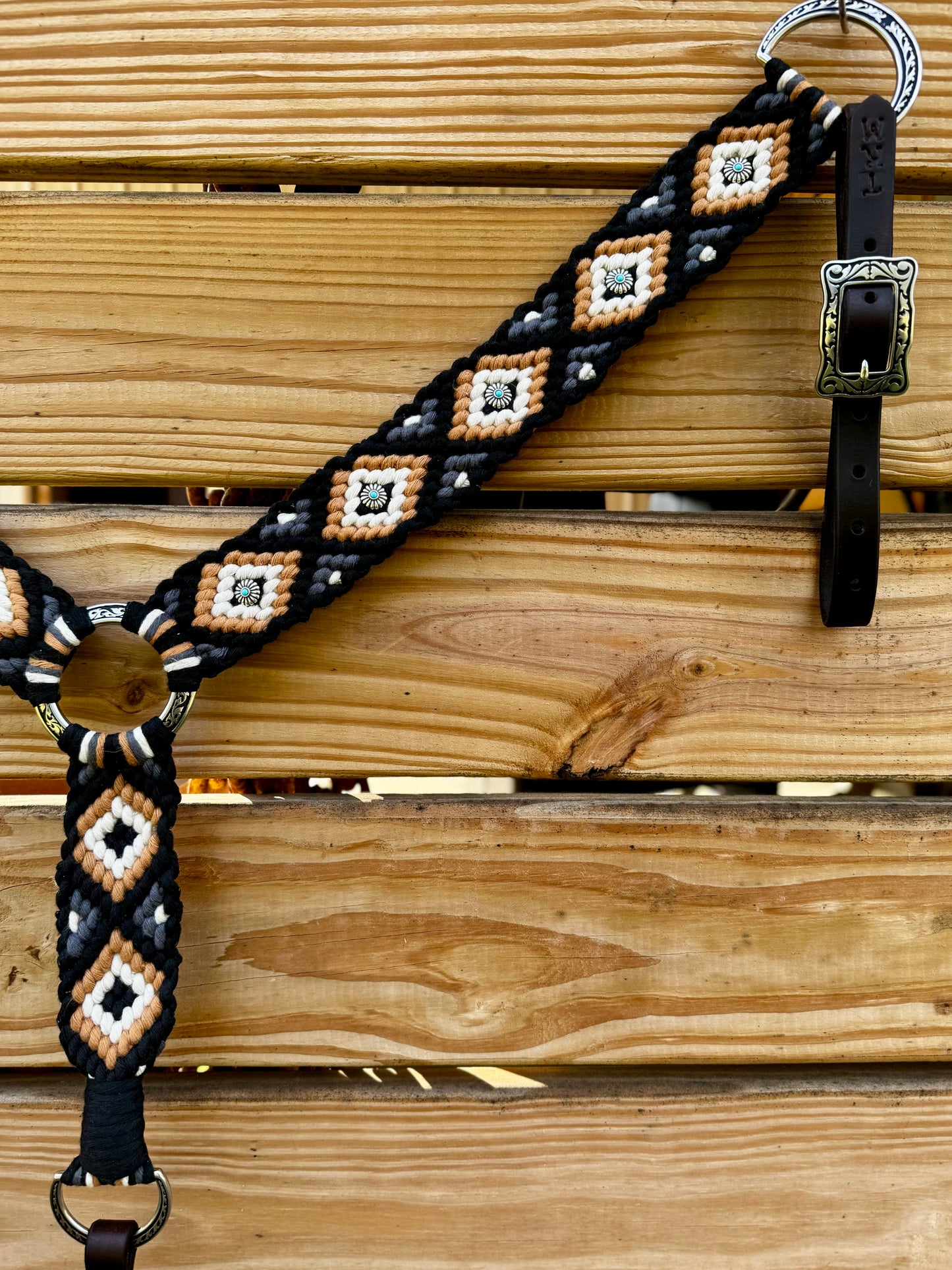 The Luna - Black, Steel Gray, Caramel, Natural