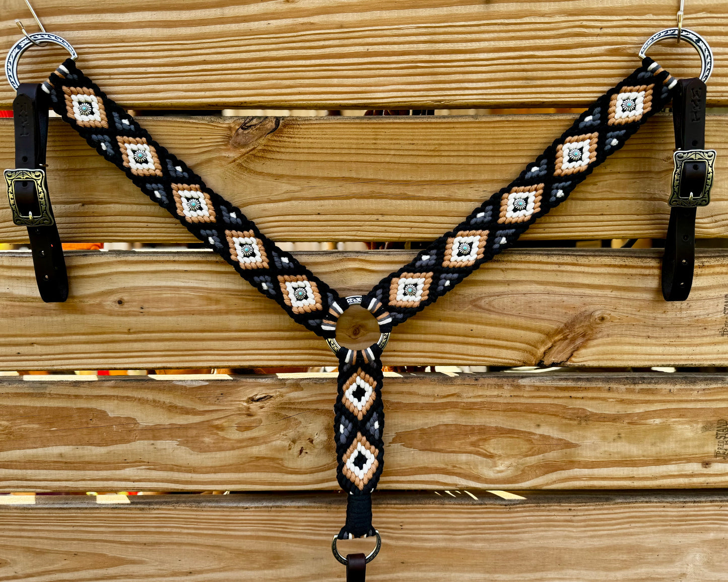 The Luna - Black, Steel Gray, Caramel, Natural