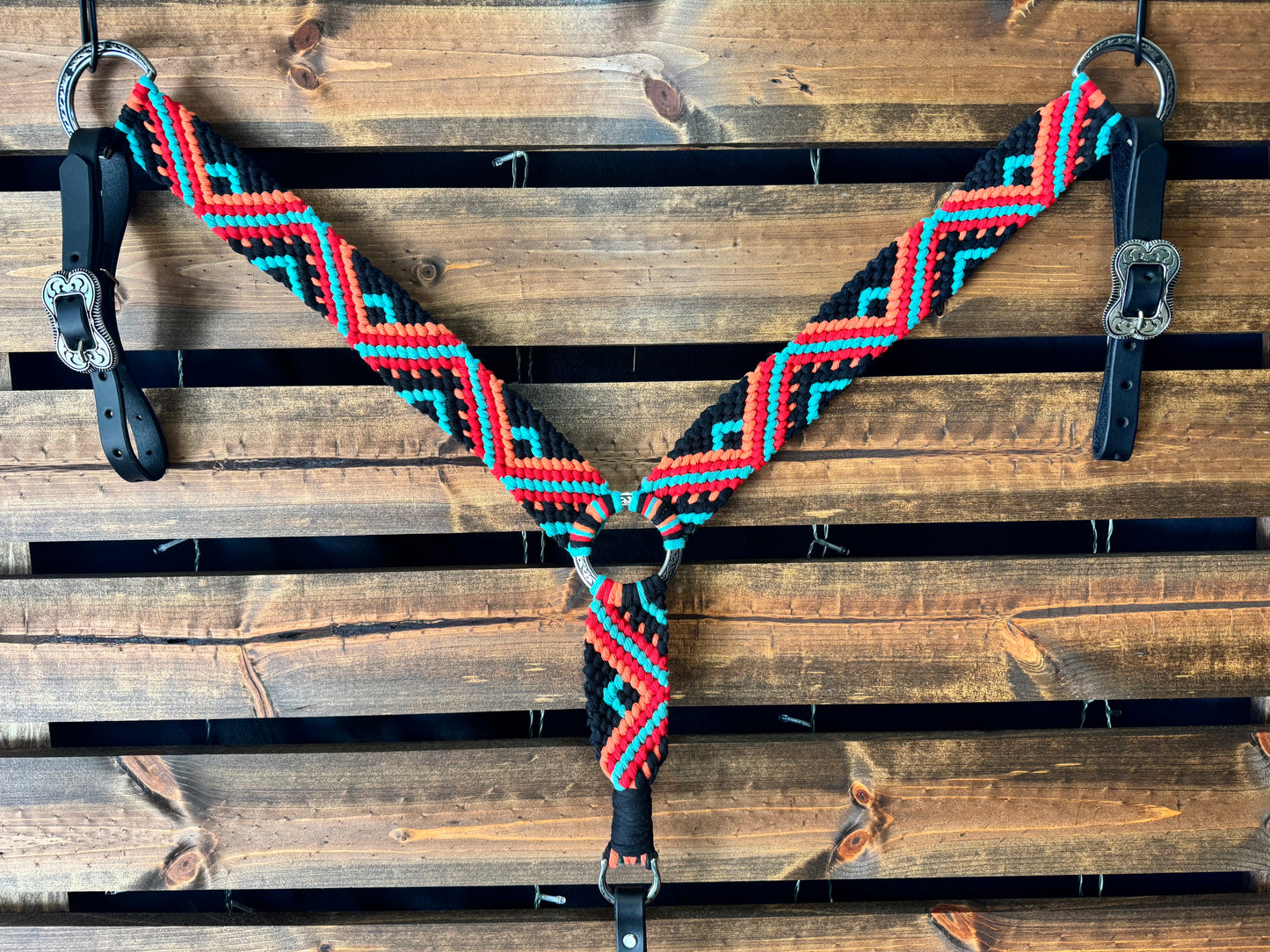 The Gauge - Black, Red, Caribbean Sea, Orange